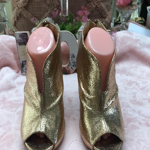Rue 21 open toe ankle back zip heels shoes…💛 - Picture 2 of 5